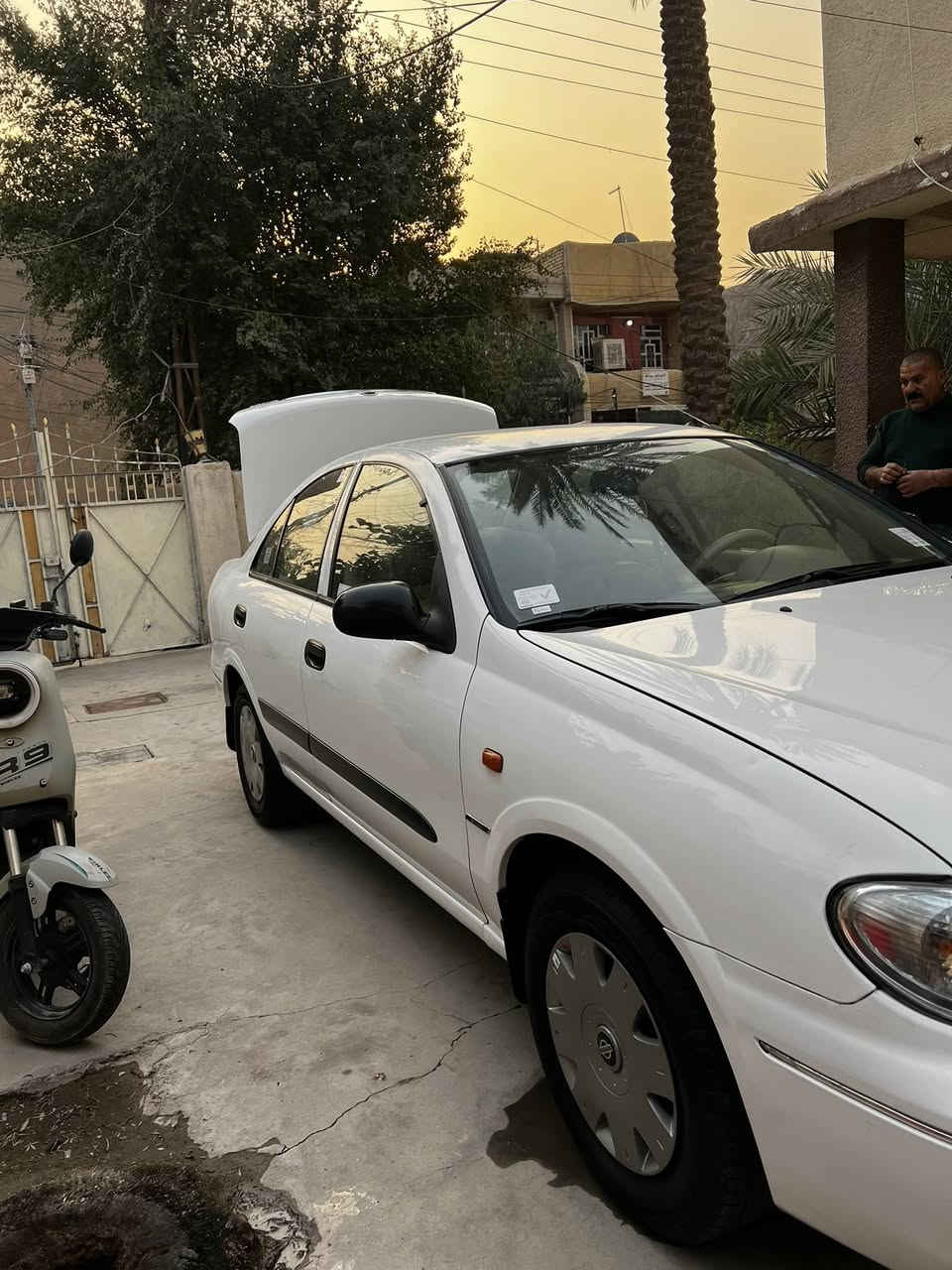 السلام عليكم
نيسان سني ياباني 2010 سيارة جديدة بمعنى الكلمة تخم تاير وكهربائيات كله شغاله و جاهزه للاخير ومكلف ب نشر
عنواني بغداد الشعب رقم راعيه ‭0770 880 6234‬
