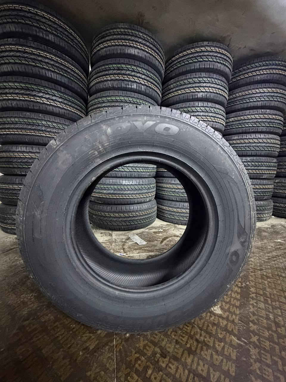 تاير تويو ياباني جديد ٢٨٥.٦٠.١٨ متوفرة 
واتساب ***********

توصيل لجميع محافظات موجود
