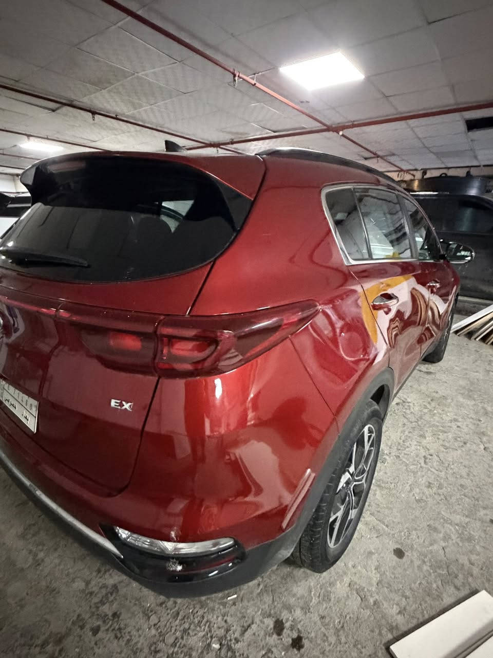 سلام عليكم كيا سبورتج موديلGTL
وارد امريكي فول للاخير
 السياره بانوراما 
حادث فقط البنيد 
ماشيه 53 
السعر 180
مكان السياره بغداد 
***********
