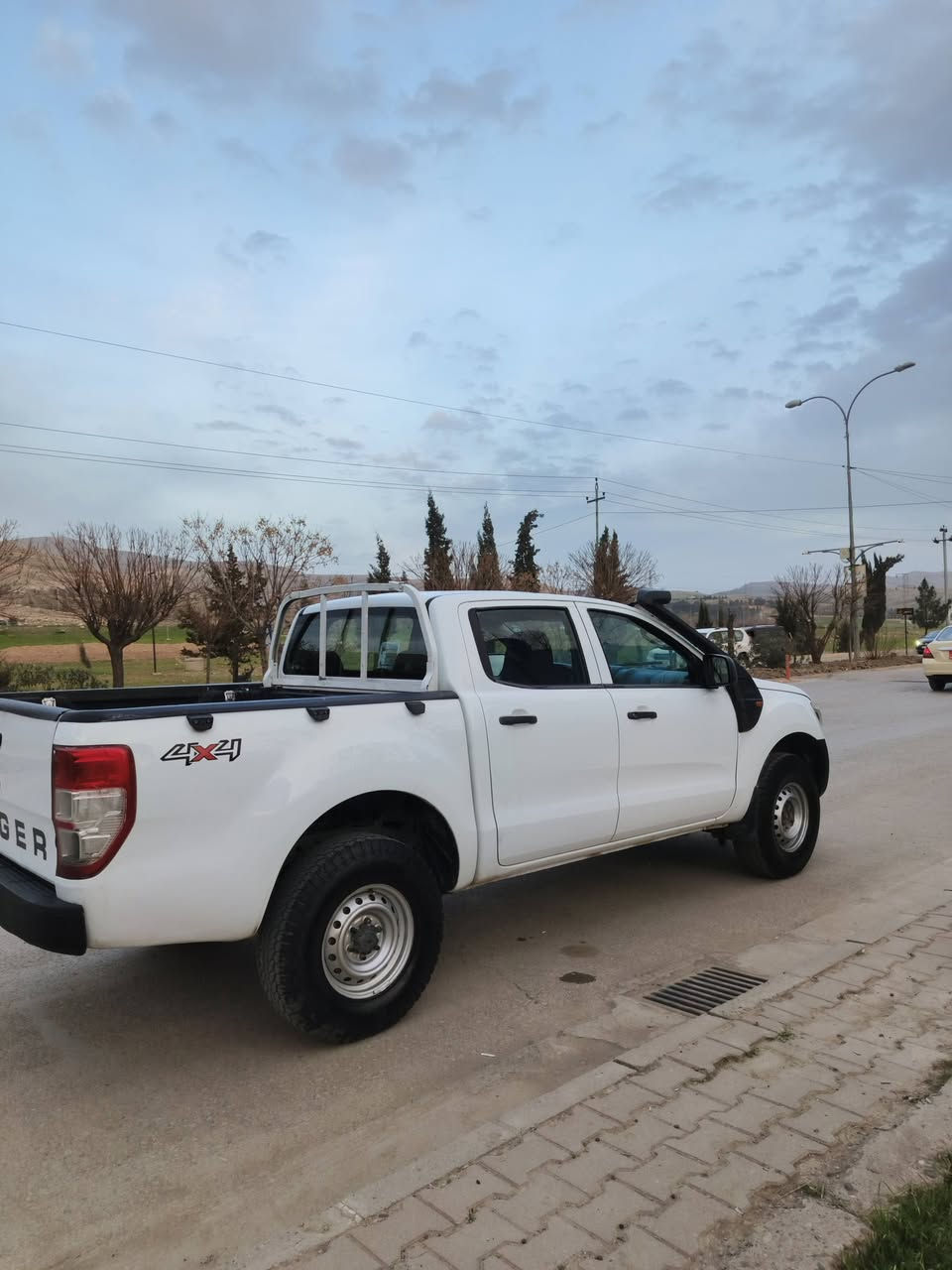 فۆڕت ڕانجێر بۆ فرۆشتن مۆدیل 2012 زۆر خاوینە هیچ موشکیلەیکی نیە ژ.م ***********
