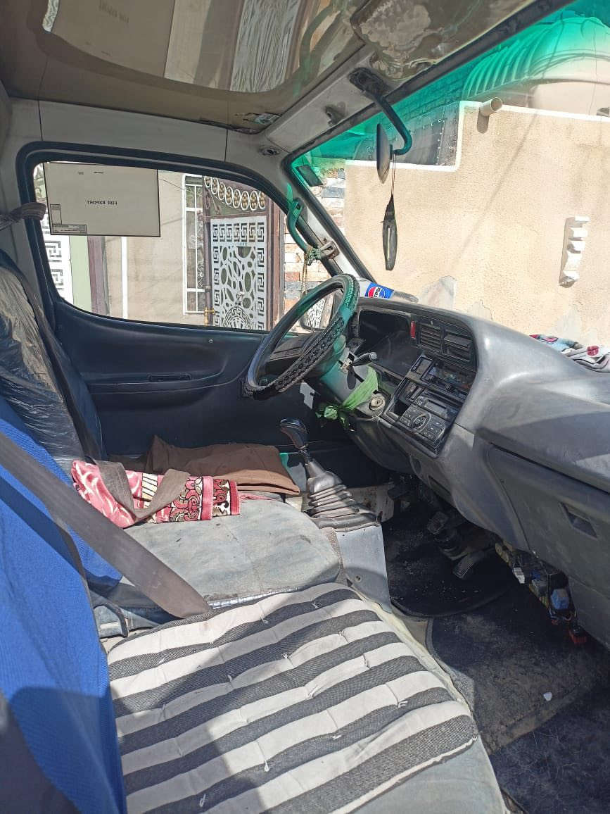 سلام عليكم جنبي  مديل 12 للبيع سياره حلوه وكامله محرك وكير خير من الله تحويل مباشر  مصفره هيئه وضربه السعر 40 وبيه مجال 
***********
