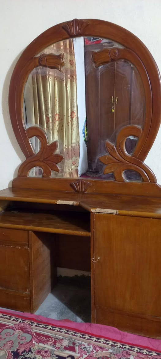 غرفه نوم حلوه ونظيفه مكاني بغداد نهايه الشعله منطقه الدهنه الغرفه مناسبه‏‪***********‬‏ اتصال على هذا الرقم بو واتساب
