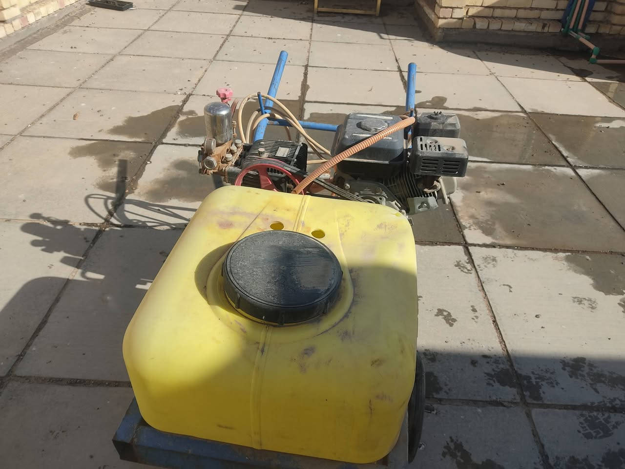 مضخه لبيع حجم المكينه 32 استعمال واحد فقط وصارله فتره ما مستعمله
اليريده يتفضل خاص او الاتصال بالرقم ***********
