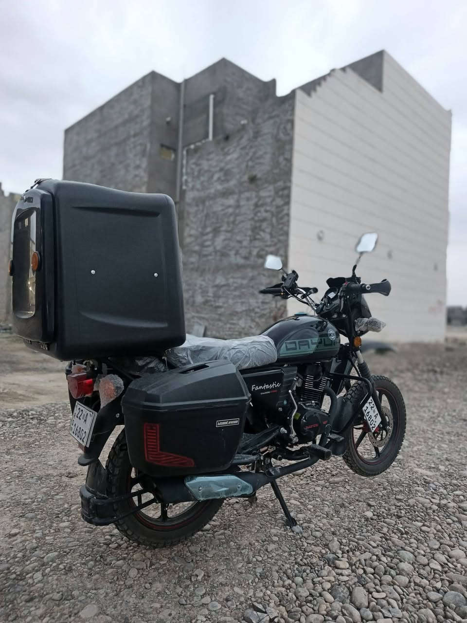 اسلام عليكم دراجه دايوان جبلي رقم اربيل الجديد  موديل 2026
جديده مسعمله شهر واحد على ايدي بل كارتون اخذتها محرك 200سيسي المرغوب السعر 2500وبي مجال مكاني تكريت الديوم
***********
