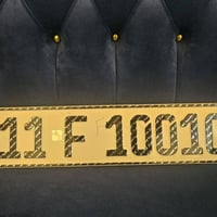 للبيع مع السياره كامري ٢٠٠١ مصبوغه عام  سياره جاهزه من كلشي للإستفسار ...