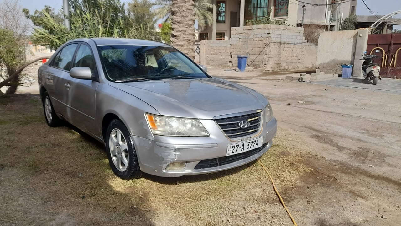 سوناتا وارد امريكي موديل ٩ محرك كير صدر تخم تاير جاهزه صبغ عام طخته بل تكمه البنص عكس سايق فقط 
رقم ذيقار انكليزي مالكه جيراني تحويل شوكت ميعجبك 
*********** ؟؟سعر ٨٥ وبيه مجال
