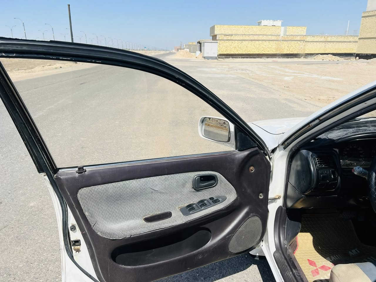 سلام عليكم سياره البيع كورلا  1994كفاله محرك 1800تبريد شغال كهربايات شغاله سياره شاشه وكامره كير توني شاده رنكات جدد تخم تاير جديد سياره حلوه مال جناي تجي وتشوف بعينك  سنويه منتهيه وشرط التحويل سعر 57 وبيه مجال عنوان البصره الزبير

‭0786 578 7781‬
