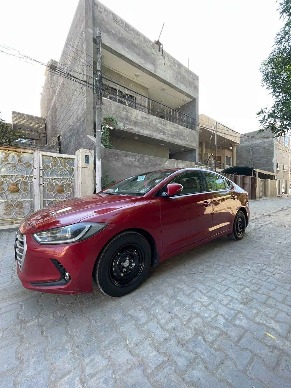 سلام عليكم النترا موديل ١٦ شكل ١٧ خليجي شركه العامه مكفولة كفاله عامه عده بارد كد شبر كير محرك كفاله تخم تاير جديد صدره جديد سياره جهزه وجديده بمعنه الكلمه مكاني بغداد الدوره عارضه ١١٨ وبيه مجال رقمي ***********
