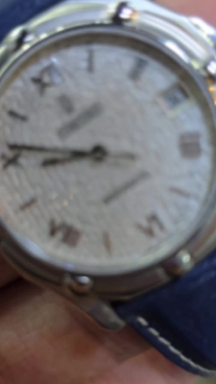 َ

#CONCORD_SARATOGA_SL

كونكورد/سرتوكا/ رجالي 
#ســعـــر 500دولار .
كوارتز /سويسري /اصلي.
#مينة /مميزة  .
للإستفسار / واتساب *********** او مراسلة خاص.
