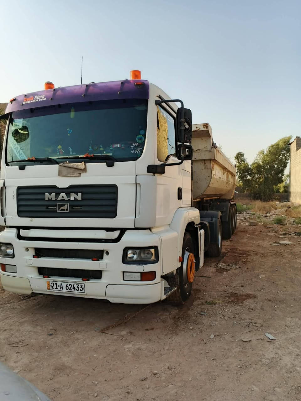 للبيع🛑🛑🛑
موديل  ٢٠٠٢ 
حجم ٤١٠ 
كير فتس 
تخم تاير 
تبريد تدفئه 
ارجو استفسار اتصل على الرقم   ***********
***********
