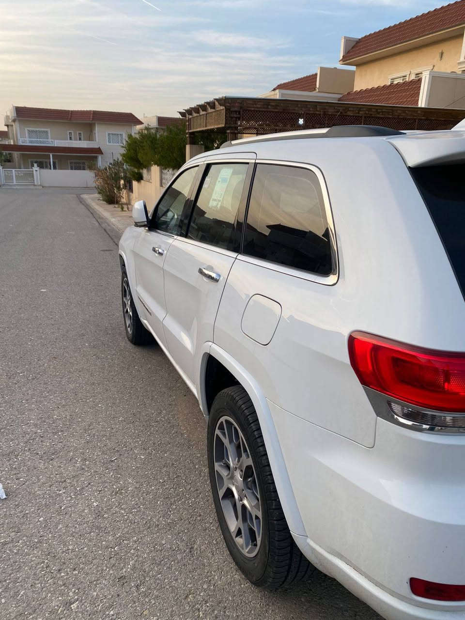 السلام عليكم للبيع  جيب اوفر لاند  موديل ٢٠٢١ وكاله هارلم خليجي سياره مكفوله كفاله عامه كلين شرط كير محرك  جديده كولش مواصفاتها  معرف اوفرلاند  فول مواصفات
‏ للاستفسار تواصل واتساب  ***********
