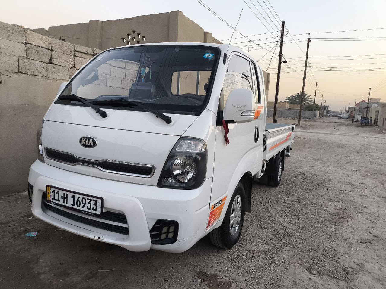 سلام عليكم كيه عموشه  حمل البيع 2019بغداد سياره كفاله من تبديل وضربه وصبغ سياره تافه تبريد وخير من الله السعر 125 وبينه مجال الطيبين تواصل والاستفسار ‏‪0780 241 7188‬‏
