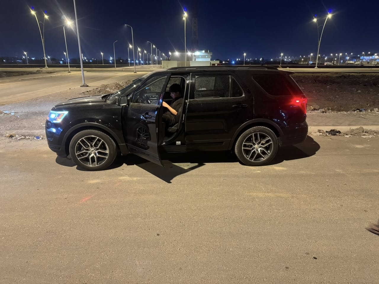 فورد اكسبلور2019 سبورت محرك 6 توين تيربو. سياره كلش حلوه رقم بصره      مكاني البصره.  للاستفسار.      ***********
