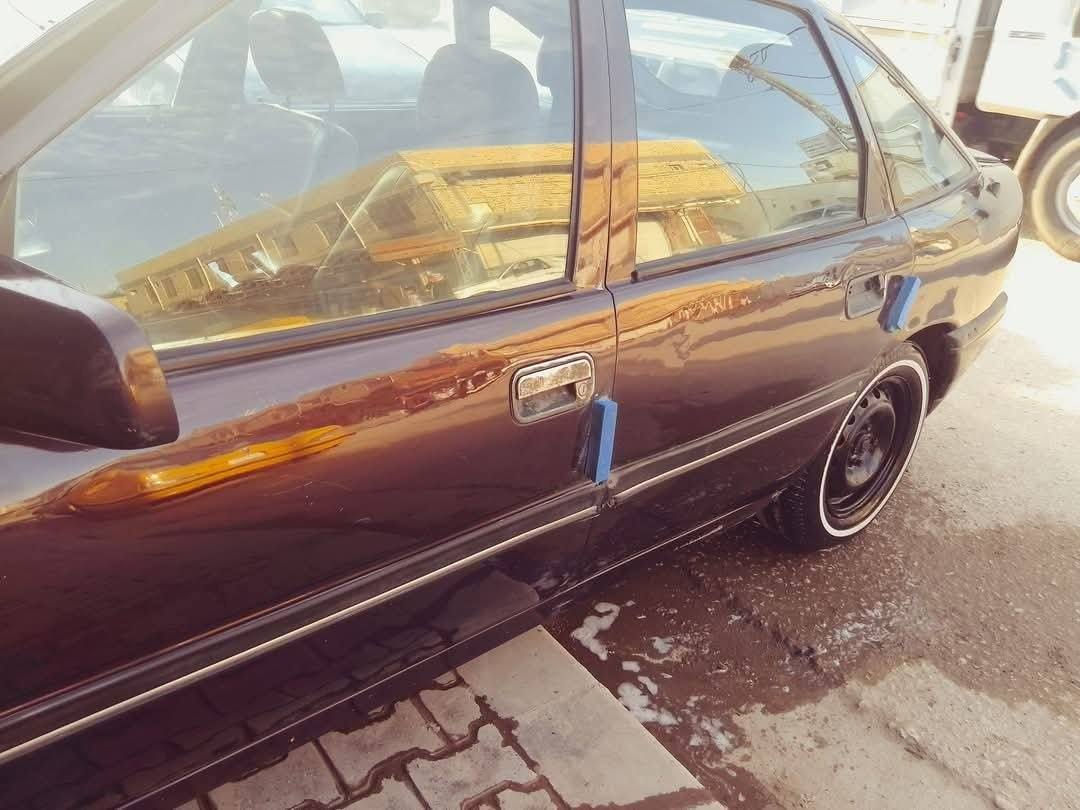 فكترا ١٩٩٢
رقم دولي بغداد باسمي كير اوتماتيك سيارة شغاله عوزها ترتيبات ابيع كتسقيط سعرها ٢٠قفل مكان ديوانية 

***********
