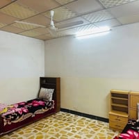 حي الرشيدية • ٣٠٠م • دار فارغ