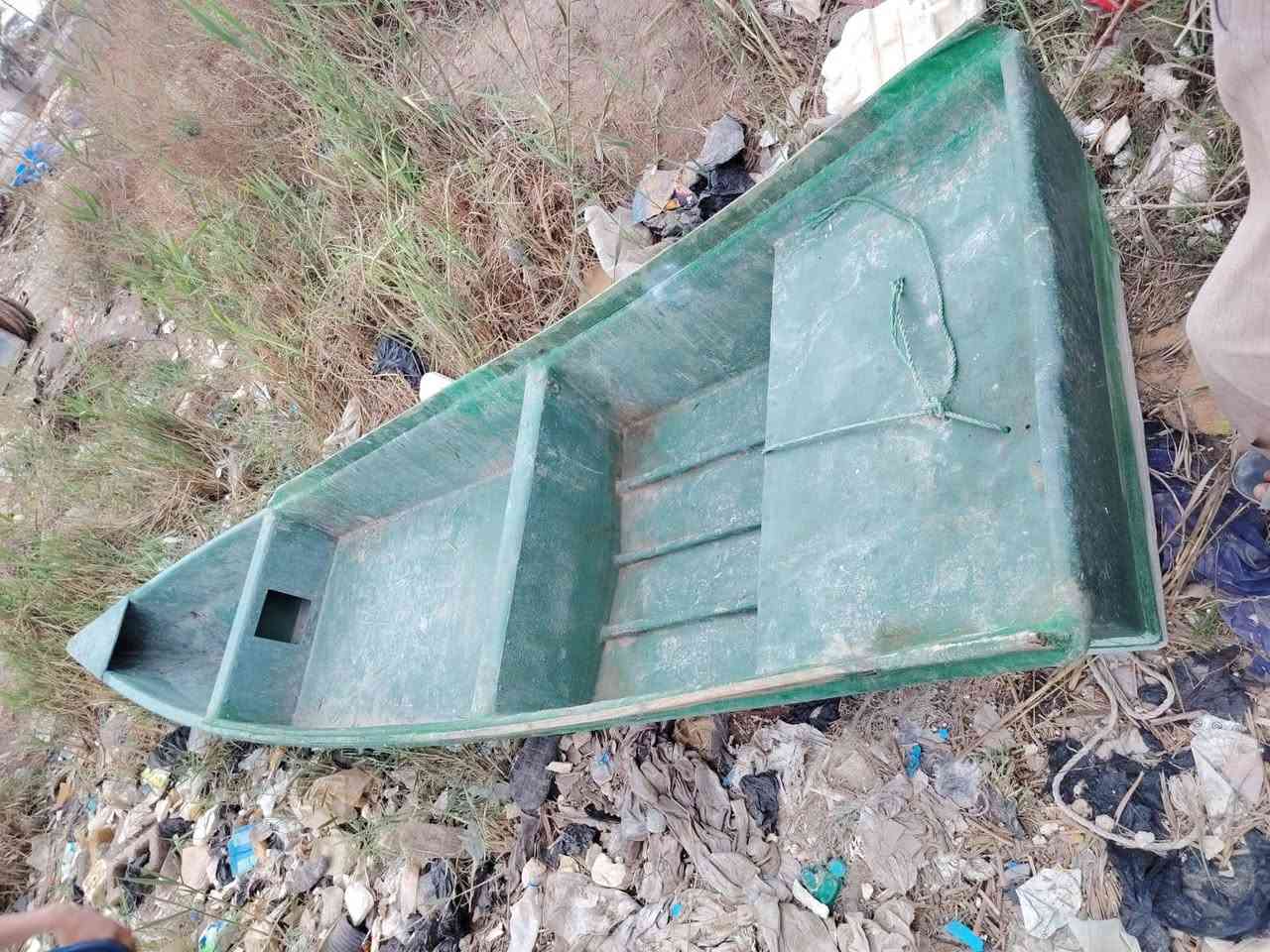 سلام عليكم خوان زورق طول 5متر والعرض متر زورق ترهم عليه مكينة ام 18وام 15 سعر 500بي مجال مكاني بصرة كرمت علي *********** رقم بي واتساب
