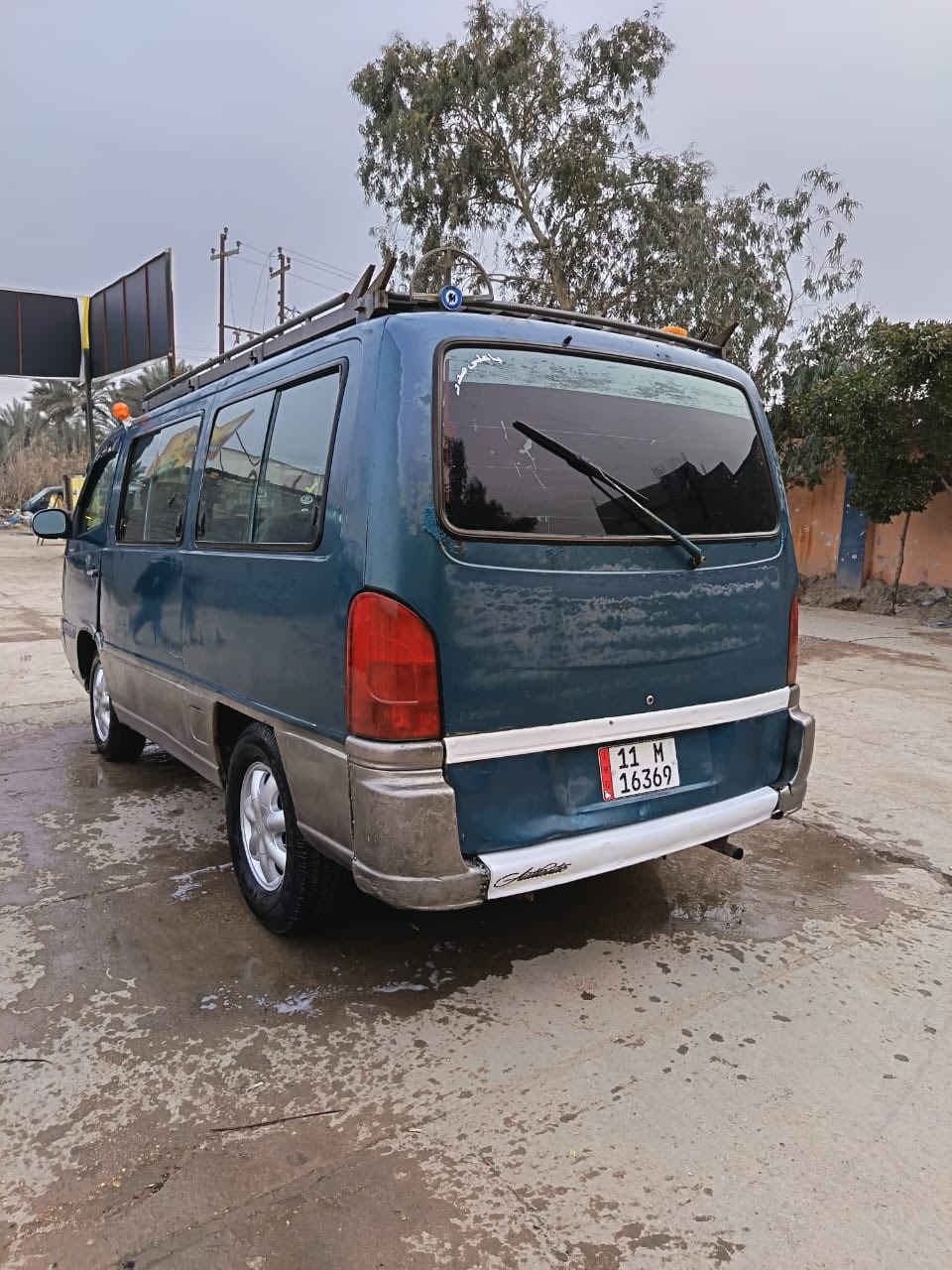 سلام عليكم ستانه موديل 97 رقم بغداد نكليزي سنويه لل 31 مكينه جديده كير حداديه مشط بور كهربيات مكفوله من ضربه مكاني حله ***********
