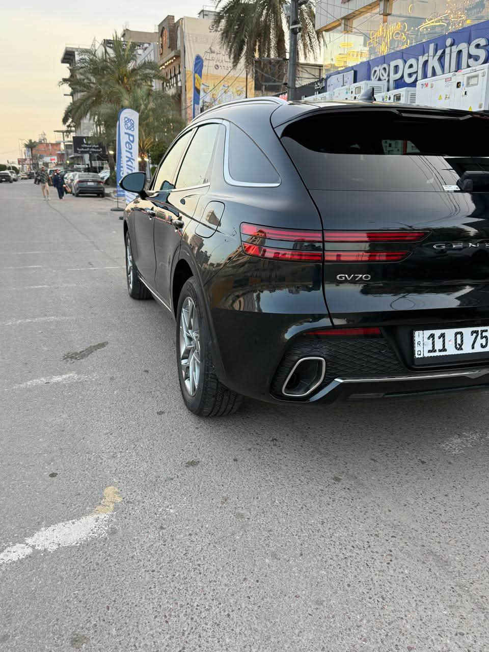 جنسس 2025 GV70  محرك 2500 توين توربو بنيد وجاملغ وباب خلفي نفس اللون بلاد مبدلات بلا صبغ ايرباك راجع بلادي ماشية 12 الف كيلو 
مكانها بغداد المنصور او حي الجامعة ***********
