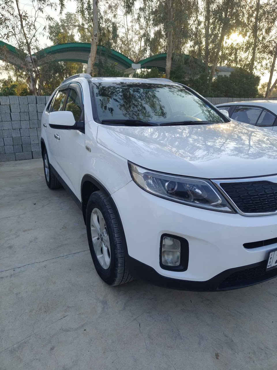 سورنتو 2013 شكل البجم2015 
بدون اي قطعة تعديل فقط بارد
 رقم سليمانية جديد سنوية لحد 2028
 ماشية 160
 مكينة 4 سلندر  وكير وحدادية وتبريد شرط مابي اي عيب
 السعر 163
 مكاني ديالى ناحية جبارة *********** كيفري, ديالى
