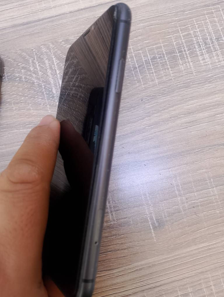 ايفون 11 العادي
مبدل فقط بطارية اصليه 
البقيه كله بلادي وفيس ايدي شغال 
وبي فطور بسيطه بالظهر 
السعر 180 الف


**إذا كنت صاحب هذا الإعلان وتريد حذفه لأي سبب، رجاءا أرسل رسالة إلى الدعم الفني**