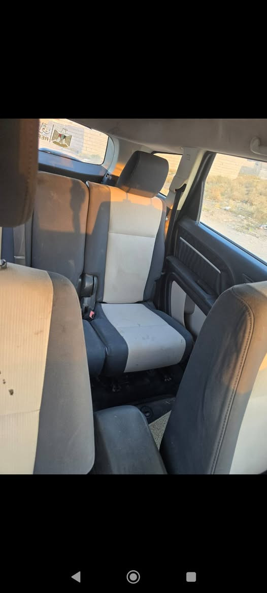 جورني 2010 سياره جاهزه من الدعميه الدعميه رقم بغداد بسمنا مكانها الكوت سعرها 100$يعني شده مكينا 6سلندر *********** بيع فقط بدون مراوس
