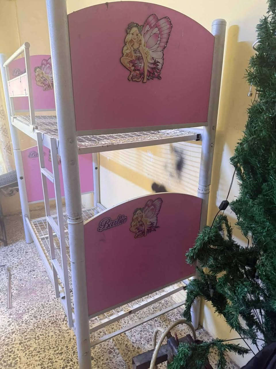 جربايه طابقين جديده ونضيفه مابيها شي البيع سعرها 100 بي مجال قليل


**إذا كنت صاحب هذا الإعلان وتريد حذفه لأي سبب، رجاءا أرسل رسالة إلى الدعم الفني**