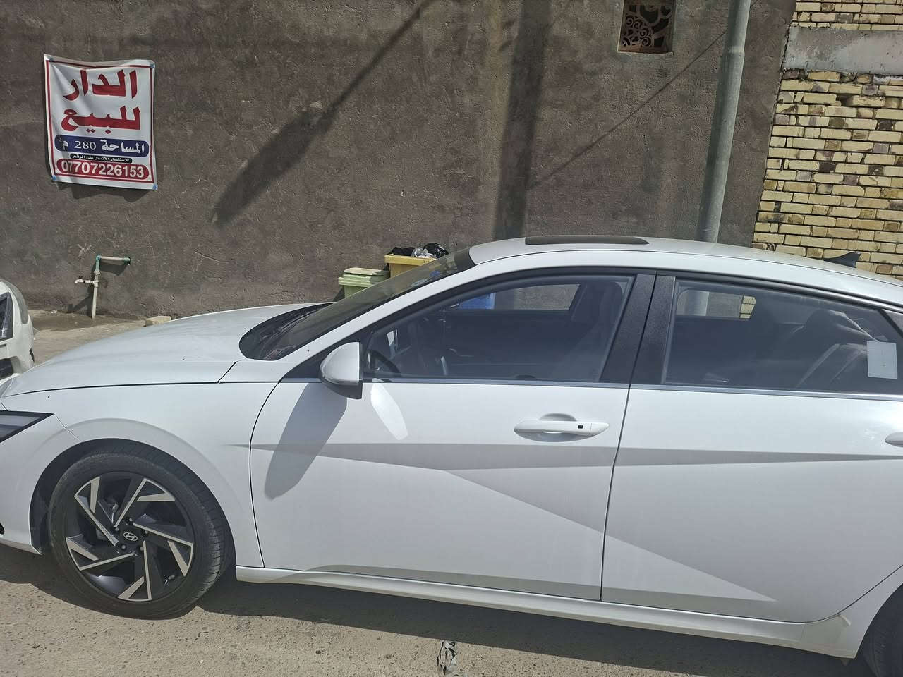 السلام عليكم النترا للبيع تجميع صيني  كفاله عامه سياره حلوه ونظيفه تخم تاير جديد+ بصمه+ بصمه باب+ فتحه + تحكم  استيرن + حساسات+ دبل نوزل $140
***********
