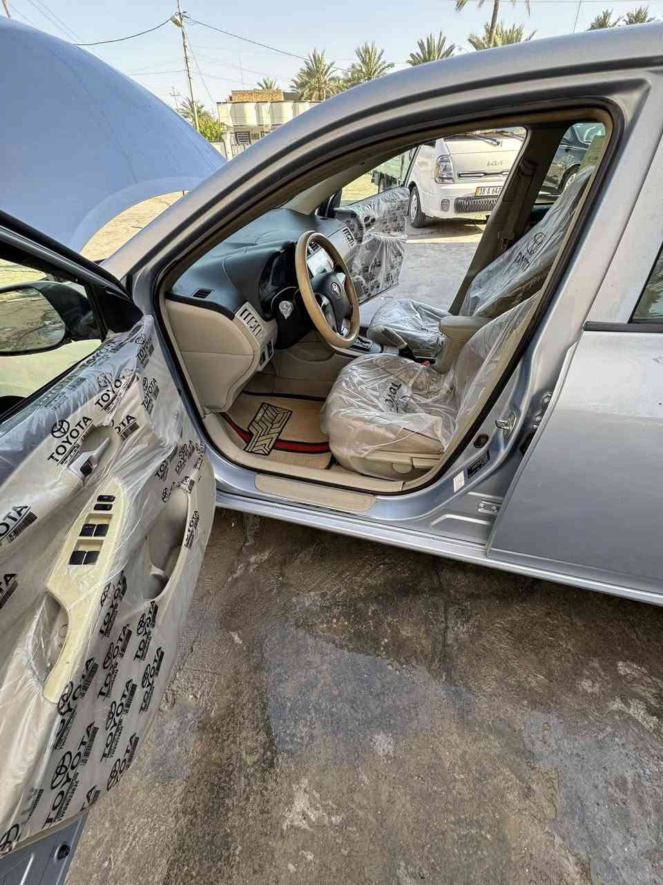 2012 بيهة قطعتين  محرك 1800 جهازة للاخير ***********
