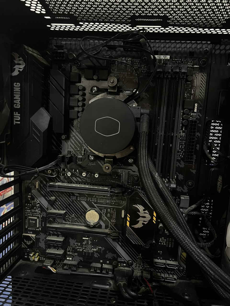 السلام عليكم اخوان
مذر بوردB450 msi 
معالج r5/5500
مبرد مائي ارجيبي
كيس كلهن للبيع سعرهن مناسب الي يفيدنه خل يراسل


**إذا كنت صاحب هذا الإعلان وتريد حذفه لأي سبب، رجاءا أرسل رسالة إلى الدعم الفني**