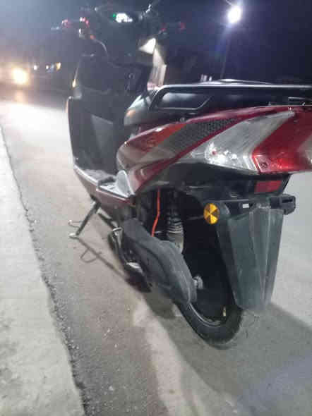 سلام عليكم شباب دراجه شحن البيع شركه تسلا دراجه قبل شهيرن أخذتها وصل المعرض موجود    امانت الله ورسوله  تجي وشوف بعينك دراجه عالميه والله 🔥 مواصفاتها. تخبلل
الموديل 2025
البطاريه فوسفات الحديد 
التحويلات 1.2.3
السرعه 85
ملف 2000W
 اطارتً جوبلس 
نشره ليله 
بريكات دسكات دهن هدروليك 
تشغيل عن بعد 
جهاز إنذار 
قفل ستيرن 
جنطه خلفيه 
مساحه تخزين تحت الكشن كبيره 
أشاير رباعيه 
نضام رجوع ال خلف R
شاحنه تدعم الشحن السريع  ولايقاف ذاتي  
كشن vib
دراجه تخبل والله 

اي استفسار اتصال

*********** 

العنوان بغداد
