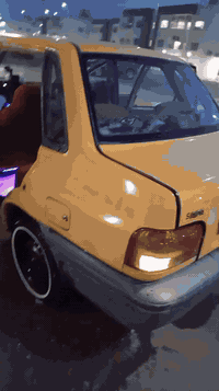 سايبه2015
مكفوله من كلشي شواصي مكفوله
 تبريد ثلج
 كهربائيات كله شغاله
 تخم تاير سبير جديد هم
صدر جديد +مشط جديد
كير محرك 
دوشمه جديده 
مصفره هيئه وغرامات سنويه بسمي 
سعر37
***********
