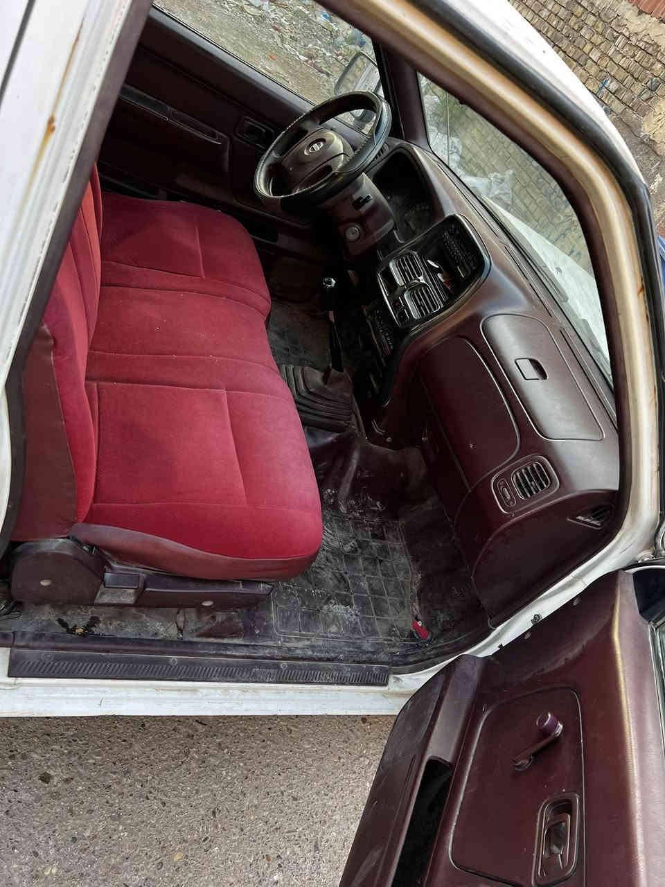 سلام عليكم نيسان موديل 2008 لبيع مكانها بغداد الشعب كير مكينه لغود شواطي مكفولة السعر شدة بي مجال حك جية 
***********
