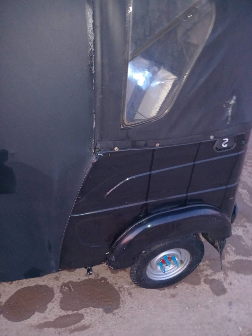 تكتك للبيع 2021
المكان بغداد بيهة طخات خفيفه 
السعر 8700
الاتصال 
***********
