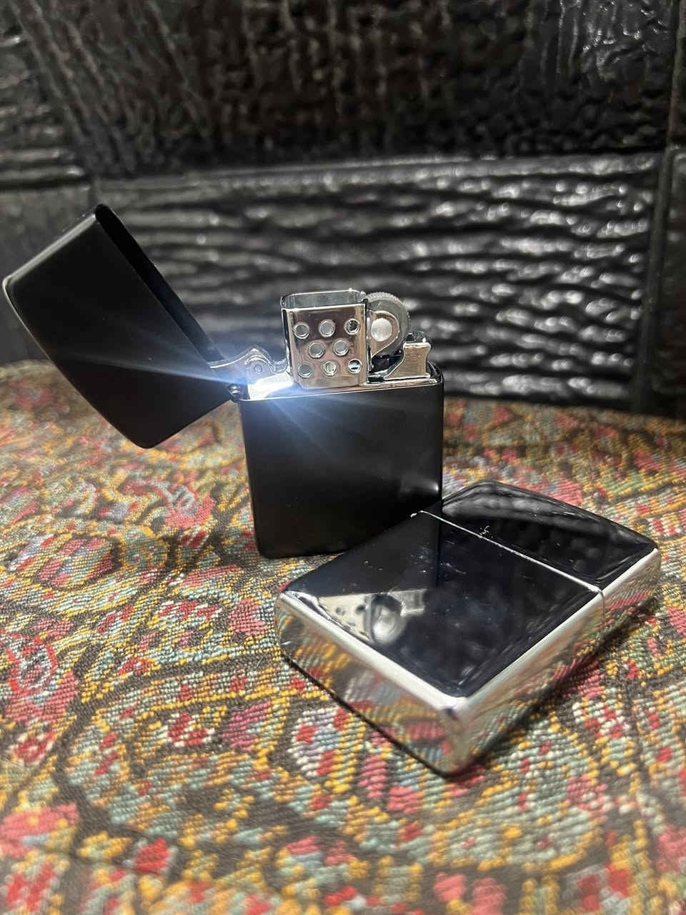 السلام عليكم
ق د اح ه غاز 
متوفر لونيين 
سعر القطعه 5 الاف
***********
