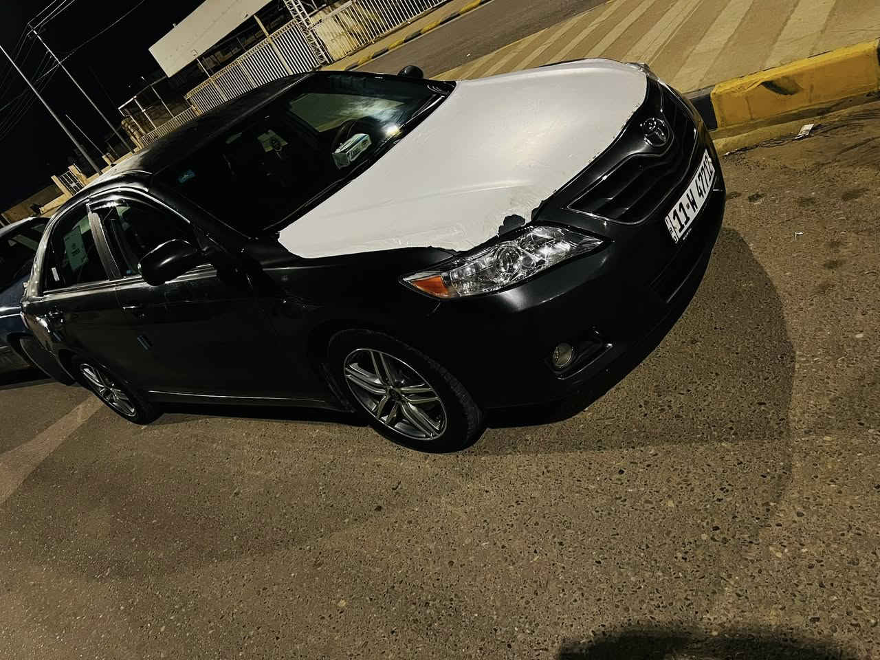 سلام عليكم كامري موديل ٢٠١١ امريكي رقم بغداد جديد هزه سنويه جدد كير محرك جدد صدر امامي خلفي جديد تخم تاير جديد باتري جديد تبريد ثلج لايت منضومه كامله  زنون سونار بيها لاحد يكلي شبيها ما بيها برغي ما ناقصها سياره نضيفه حيل مال جناي بل عافيه عل ياخذه 
دين مابيع ولا قصاط  
سعر ١٠٧ وبيها مجال الطيبين مكان سياره تكريت 
*********** بيه واتساب
