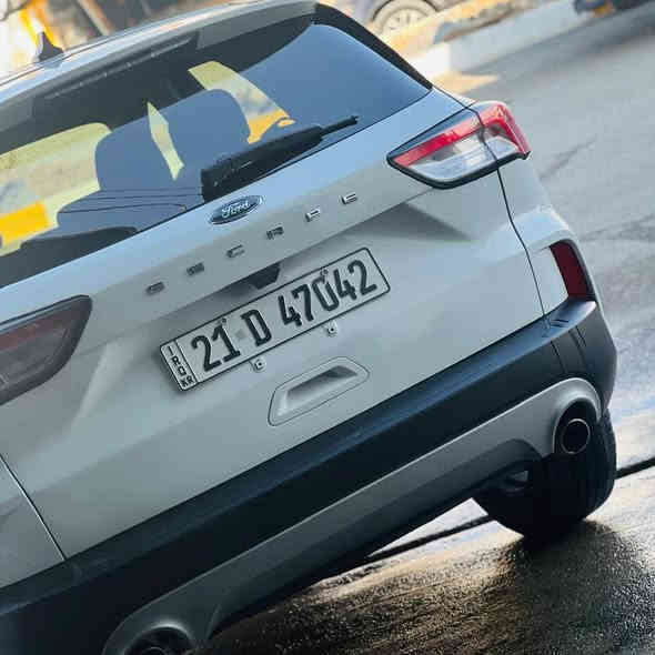 فۆرد ایسکەپ 2022مواسەفات se 
 یەک پارچە و پەڵەیەکی بۆیاخە
 بێ ناو بێ ئێرباگ 
بەسمەتە برێگ بەسمەیە راداری تەنیشتەکان و پێشێیە ئۆتۆ و چەند مواسەفاتێی تر 

سعر لە کۆمێنت داوابکە ڕاستەخۆ بۆت دیت 📩 

گیرومەکینە بەشەرت زۆربەجوانی پاکی ماوە هیچ خەلەلیکی تیدا نییە 

ژمارەی خاوەنی 
***********
