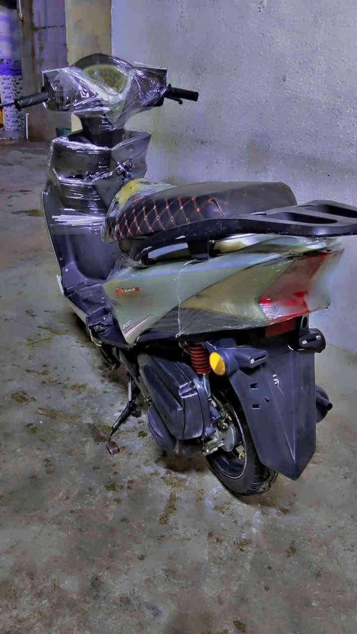 ماكس سكنس
موديل 2020 
سرعه 120 
ياباني ماطور كله علابلاد بل شرط محرك ناعم فول نشاط كهربائيات وسلف ودشبول كله شغال ماطور كفاله عامه كله شرط سعره 400 بي مجال حك الجيه عنوان كركوك حي الواسطي قرب مول حاج زياد
 *********** واتساب 

 ***********الهاتف
