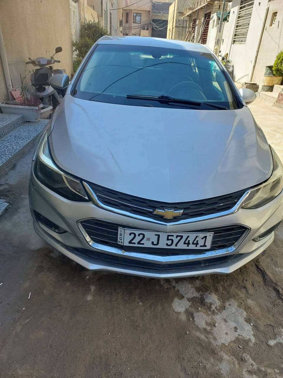 سيارة شوفر كروز  موديل  ٢٠١٨  ماشية  ٨٦   لون سيلفري امريكي   بيهة جاملغ وبنيد  سنوية  صارلهة  ٣  اشهر  منتهية   عندي وكالة  ام الصورة  بيهة  طخة صغيرة  بالدوسة    ٨٥   ورقة  قفل      ***********
