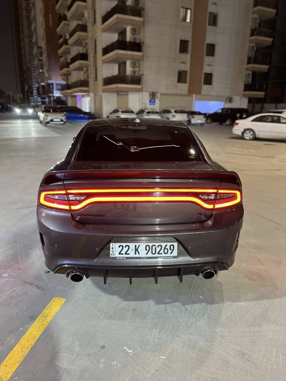 السلام عليكم
جارجر R/T   سوبر تراك 
نفطي موديل 2022 ماشية 26 الف ميل كلين فقط دعاميه إماميه صبغ بدون ايرباك وصور الحادث بالمنشور 
عليها فچوچ بريمبو 4 بستم دسكات جديده بريمبو 
عليها وياله دايتونا 20
اكسل قفل 
دركه حرف D 
شاشة جبيره 
شفتات ستيرن
كامرة خلفية 
حساس خلفي 
كرسي سائق كهرباء 
دوسات البنزين والبريك خاصه 
تحكم ستيرن
دبلاتsrt بطاله صفر 
جناح كاربون فايبر  
دفيوزر كاربون
لدات جانبيه ترحيب  
عليها ادامه كامله جديده 
المكان بغداد الكرخ.   ***********
