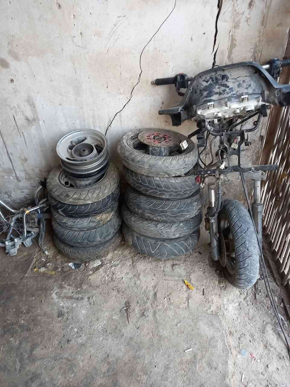 تايرات باله بجيس اصلي سعر زوج 30لف
***********
***********
توصيل كافت المحافضات
