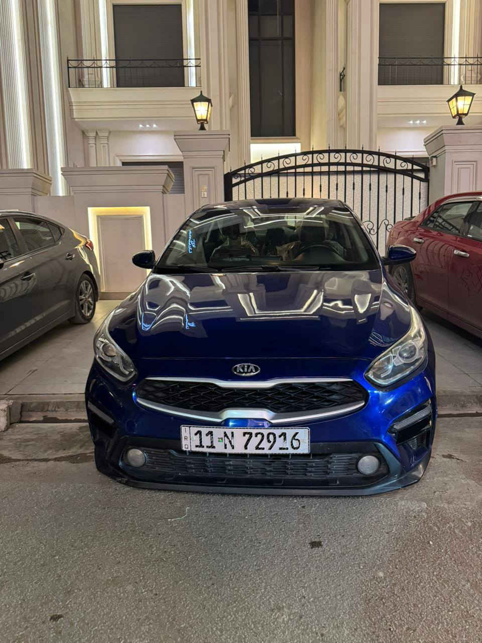 سلام عليكم
كيا فورتي وارد امريكي موديل 2019 محرك 2000 دوش 
حادثهة بس بنيد صبغ بدون دواخل صور الحادث موجودة بالمنشور ماشية 85 وبالعراق بيهة باب الخلف السياق صبغ رقم بغداد تحويل مباشر مكان السيارة بغداد السعر 133 وبيهة بسيط للاستفسار *********** أو الواتساب *********** للبيع او مراوس باكسنت نضيفة
