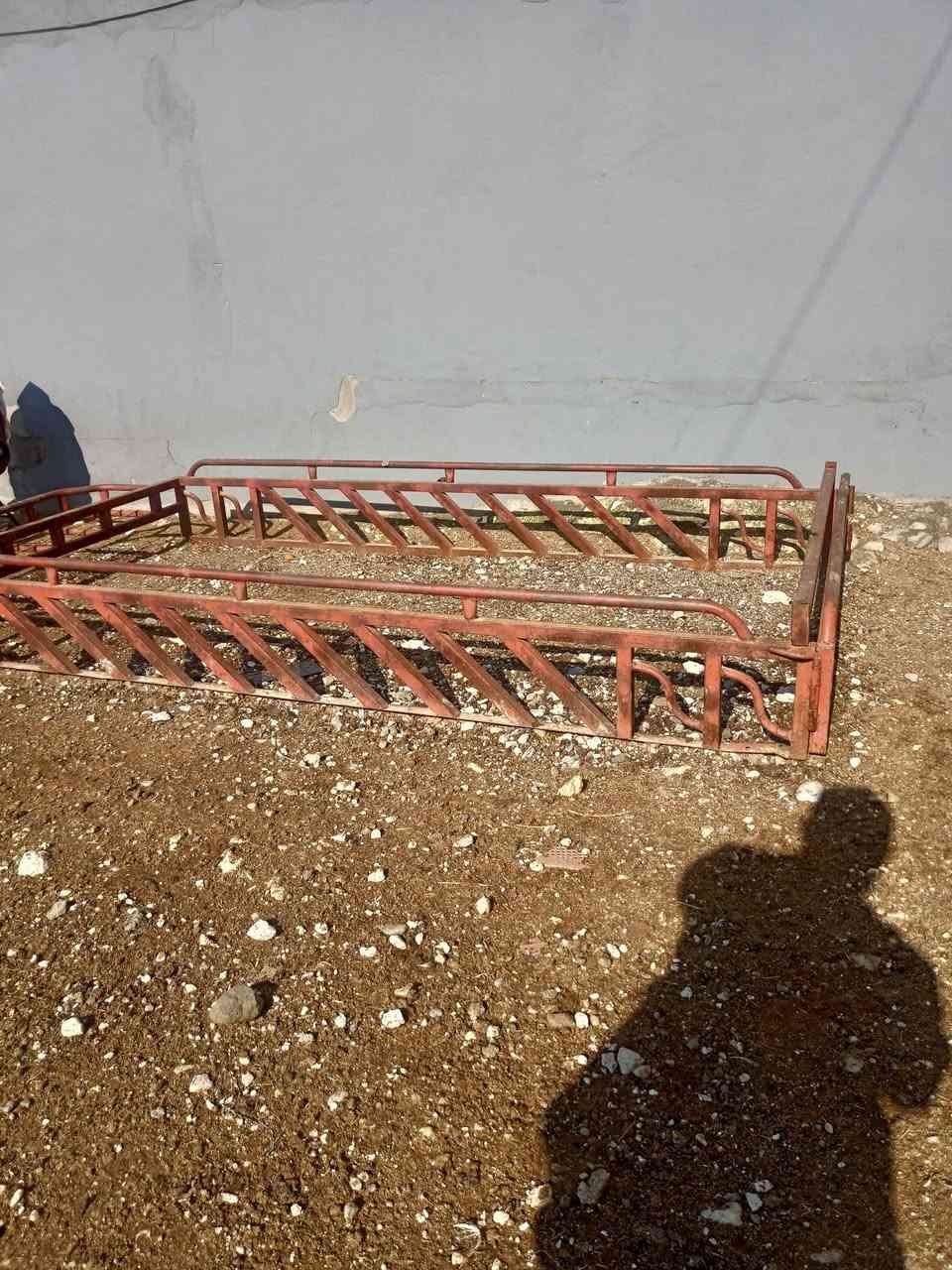 السلام عليكم للبيع داير 4000 الاتصال ***********
