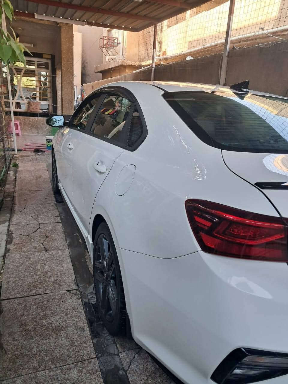 السلام عليكم
فورتي جيتي لاين فول مواصفات 2021 معوقين مثنئ وكاله عامه باسم المشتري باقي إله سنه ونص اصير حره سياره فول فتحه بصمه مكينه دوش 2000
مراوس بتكسي او بيع 130
***********
