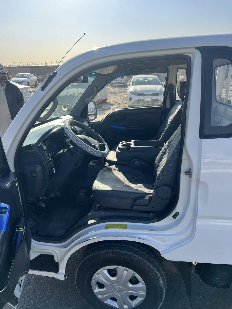 سلام عليكم كيه حمل للبيع موديل 2009مكينه2700بيها صبغ بس الدوس والباقي كفاله عامه سنوية 2027مشروع وطني السعر /100 وبيها مجال 
العنوان / بغداد البلديات 
الستفسار/***********
