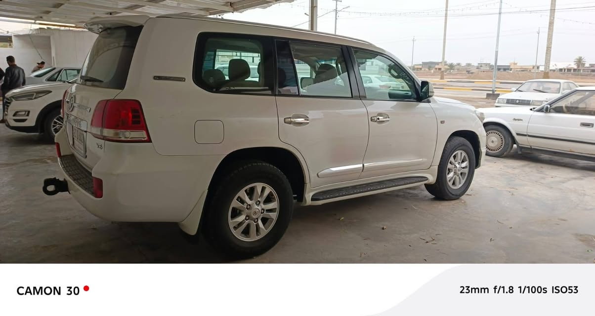 سلام عليكم ورحمه الله وبركاته
من رخصت مدير الكروب 

جكساره موديل ٢٠١٠ سياره نضيفه كلش ماناقصه شي صبغ دعاميات أو بارد قليل الباب اراكب العنوان الفلوجه الكرمه للستفسار على الرقم *********** السعر 290 أو بيه مجال
