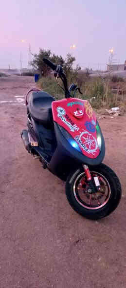 سلام عليكم دراجه ماكس عدله دراجه شلعه ومعدل حلو ماكينه بلاديه 49 كفراتها كلها وياها ب 400رقم الهاتف ‏‪***********‬‏
