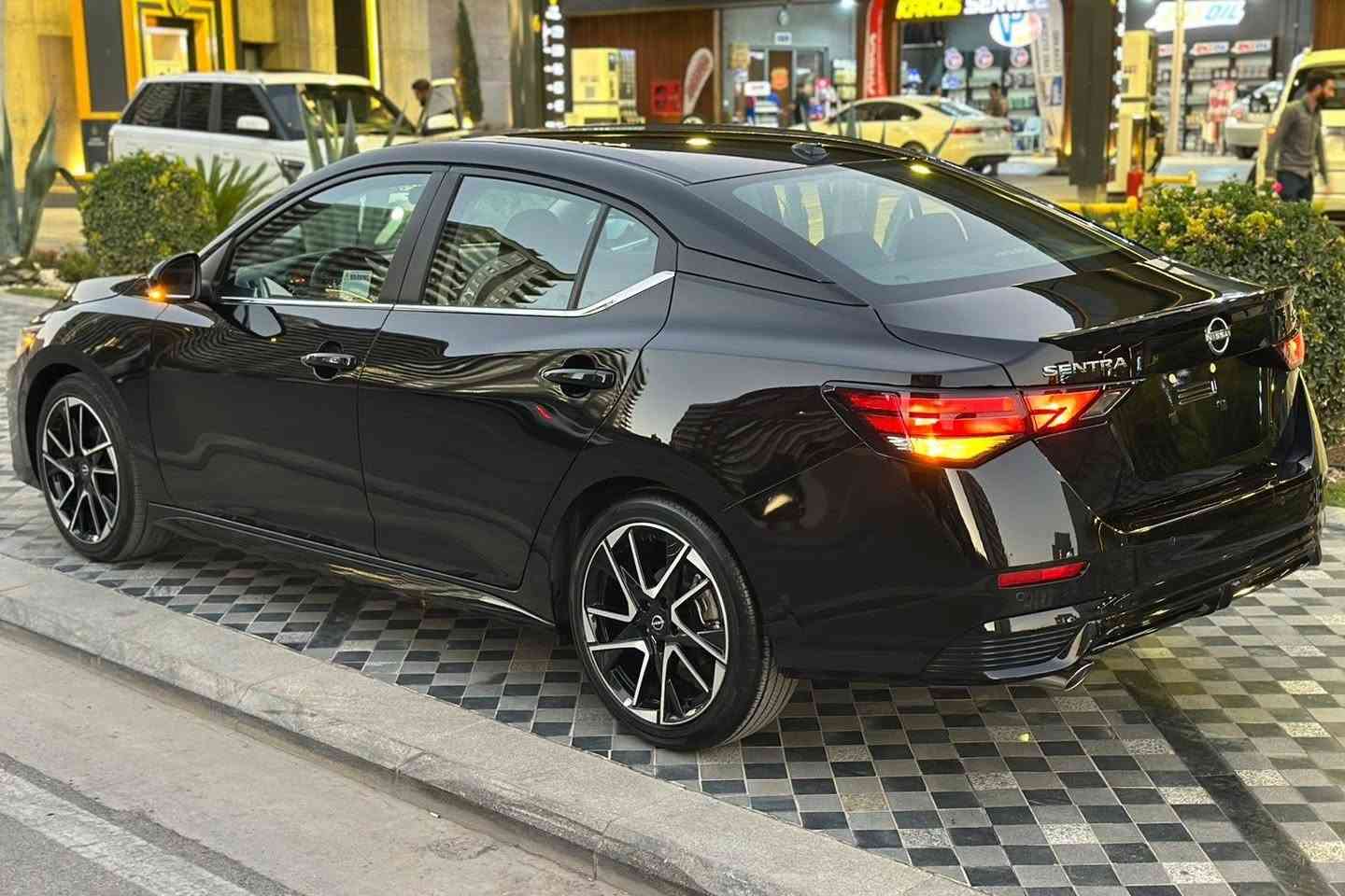 نیسان سێنترا 2025 مواسەفات SR 
سەیارەکە وەک سفروایە 
تەنها 970 میلی حەقیقی ڕۆشتوە 
کامێرا 
ڕادار 
حاسەی دواوە 
کوشن گەرم 
کوشن شاموا 
سەیارەکە نمونەیە لە جوانی 
سێتی ڕادێتەر بەوابە ڕادار بەردی ساڵەنسا 
هەموو بەشەرت بیلادی 
سەیارەکە چەمەلەغی لایسەکنی بۆیاخە 
لەگەڵ پەڵەیەکی بچوک لە بۆنیتەکەی 

سـعـر : لە کۆمێنت داوابکە ڕاستەوخۆ بۆت دێت 📥 

گێر و مەکیەنەی بەشەرت 
هیچ کێشەیەکی تێدا نییە 

ژمارەی خاوەنەکەی 
***********
