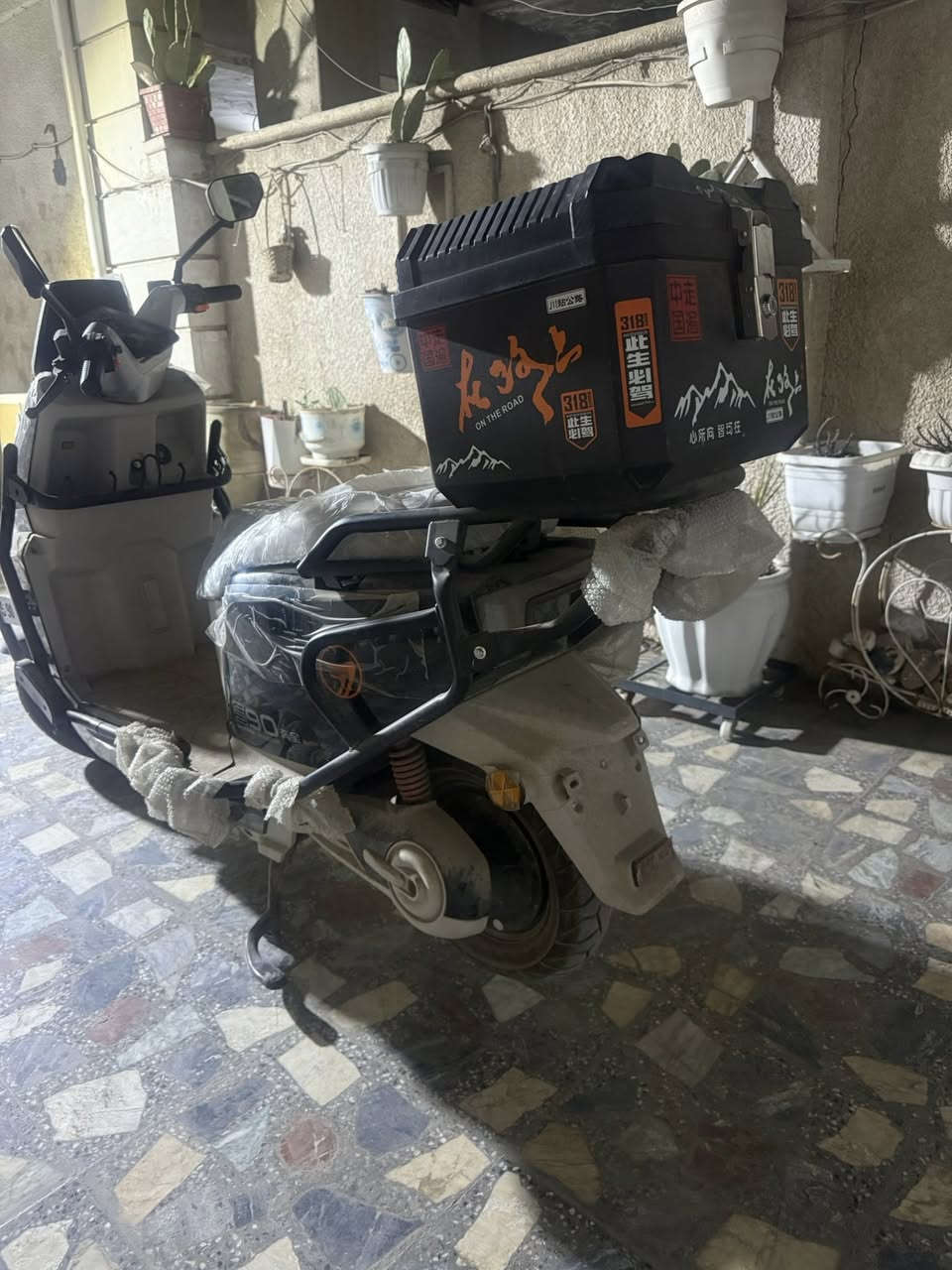 السلام عليكم دراجه شحن الاسم الملكه  s90 قوه المحرك 1200wسرعه القصوه 45_50كم نوع البطاريه ليثيوم بجهد 72فولت  يترواح مدىٰ تقريباً للدراجة 50 إلى 70 كيلو متر  استفسار على الخاص


**إذا كنت صاحب هذا الإعلان وتريد حذفه لأي سبب، رجاءا أرسل رسالة إلى الدعم الفني**