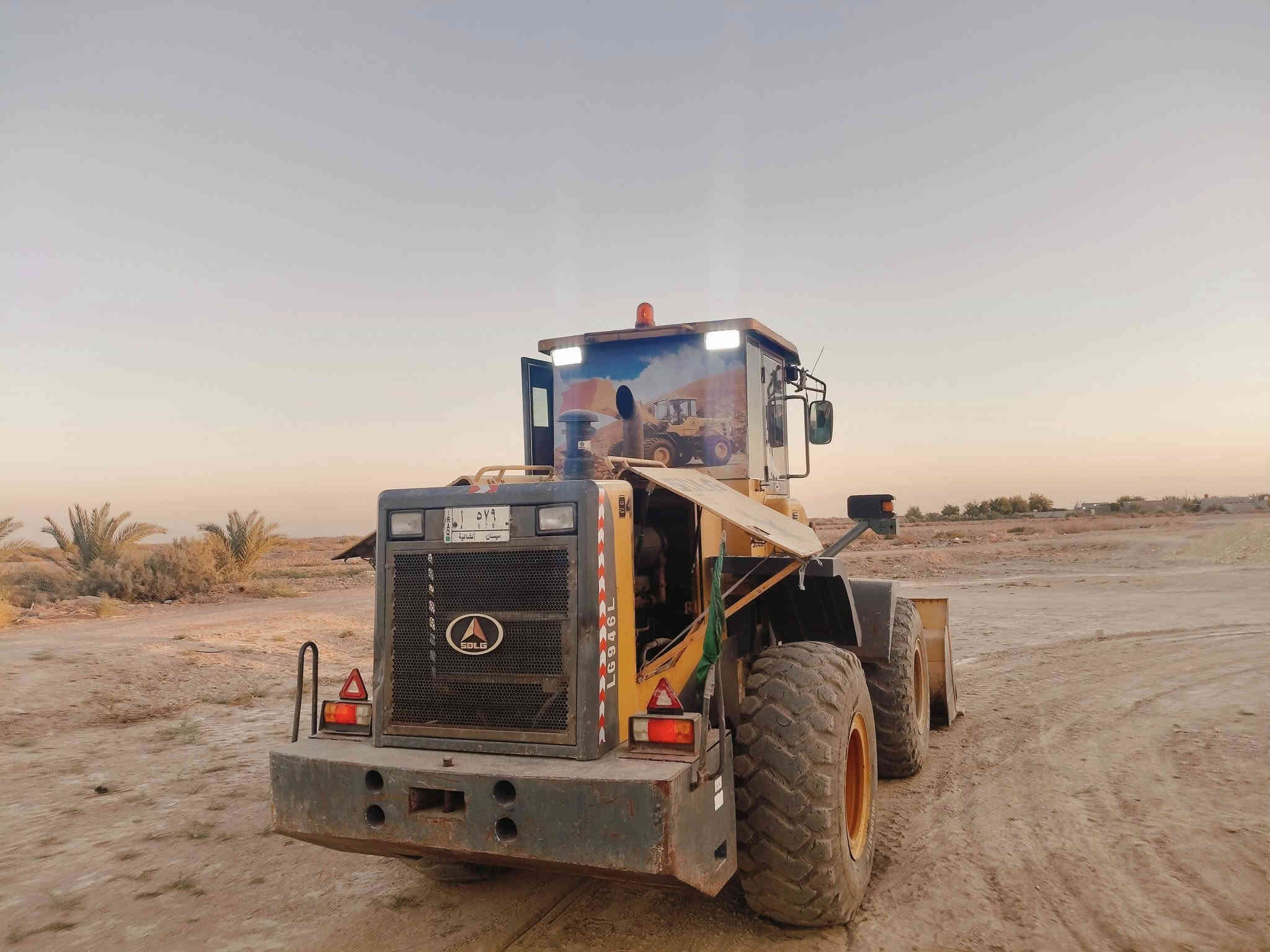 سلام عليكم للبيع شفل
 SDLG_46 موديل 2012
مكفول كفاله عامه كير شركه فراك مكفول 
كهربائيات مضخات وضع الشركه مكينه جاهزه للعمل  المكان ذي قار للستفسار التصال على الرقم 
***********
***********
والسعر 240 وبيه مجال
