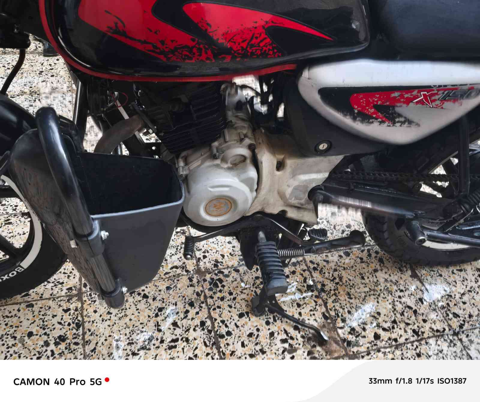 سلام عليكم بوكسر 23 نقوصات بسيطه
رقم بغداد تحويل شوكت متريد دراجه نضيفه شوفت عينكم 
سعر 1650 وبيها مجال مستعجل عله بيعتها عندي ضرف دراجه خير من الله مكاني بغداد بسمايه ***********
